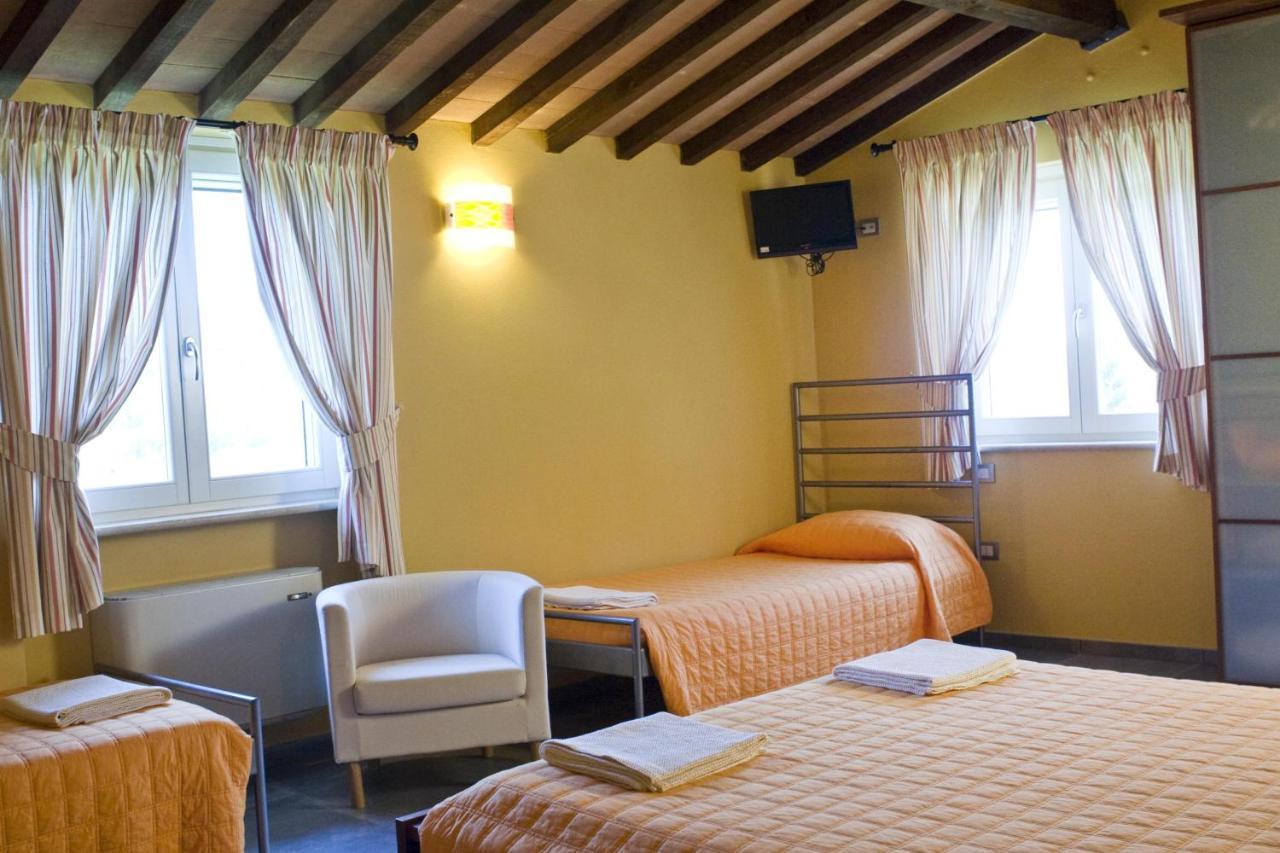 Relax Cottage Valtopina Екстериор снимка