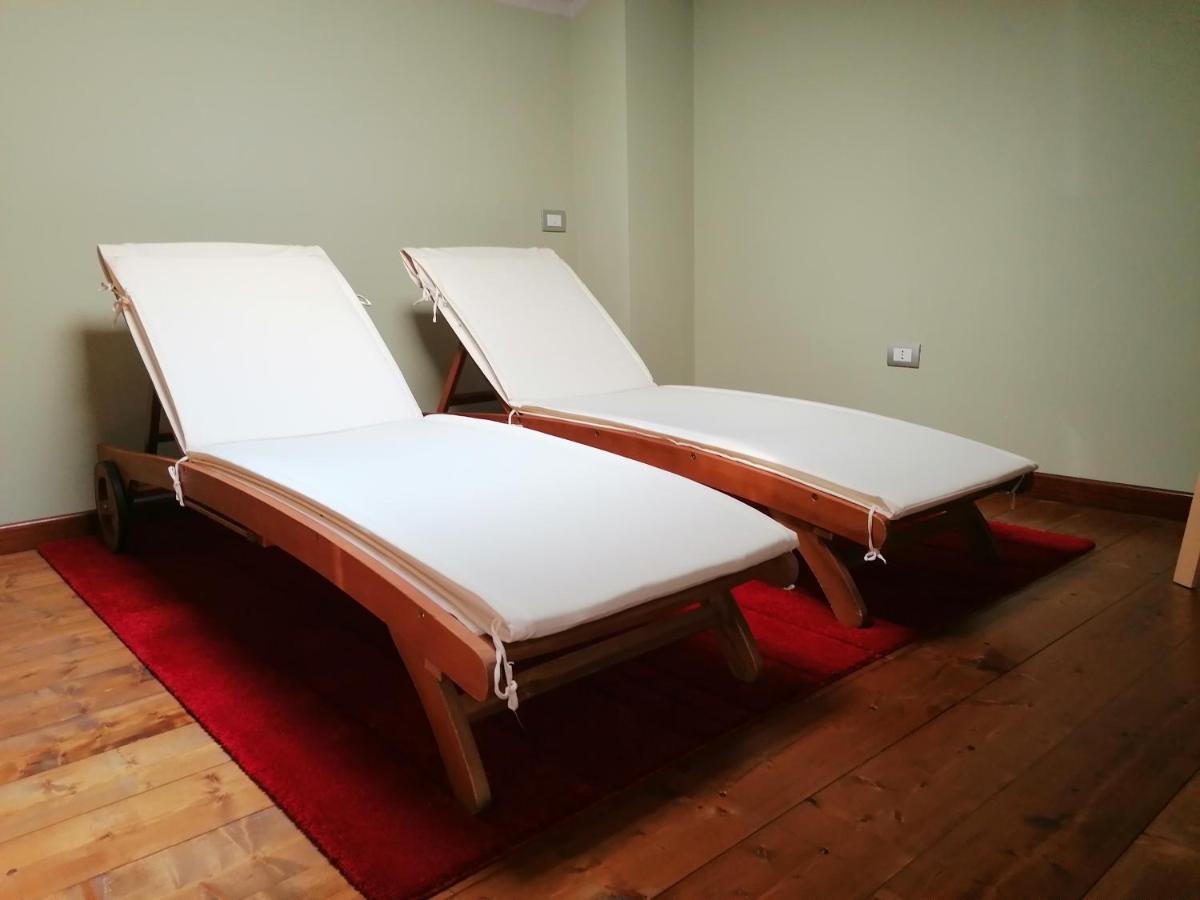 Relax Cottage Valtopina Екстериор снимка